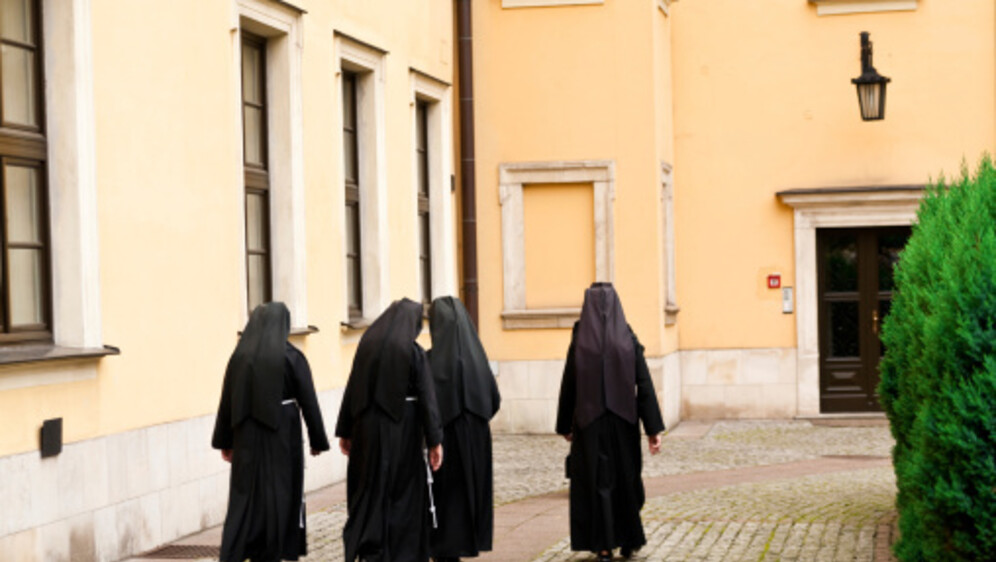 Časne sestre, ilustracija