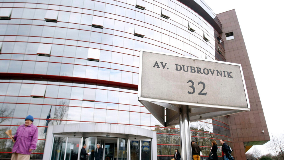 Pročelje Porezne uprave