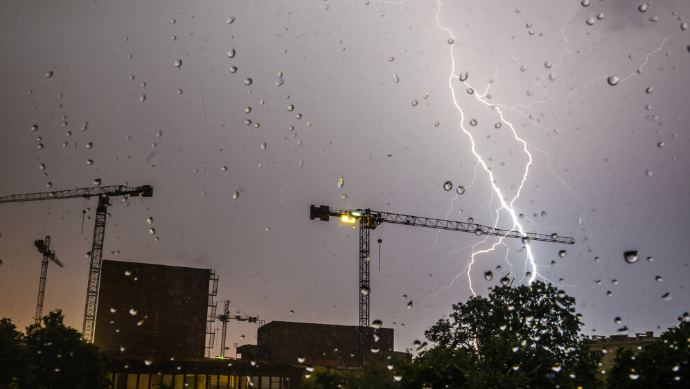 Grmljavinsko nevrijeme; Ilustracija