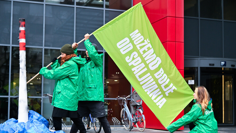 Performans Zelene akcije