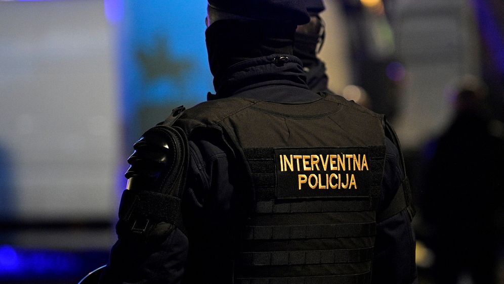 Policija