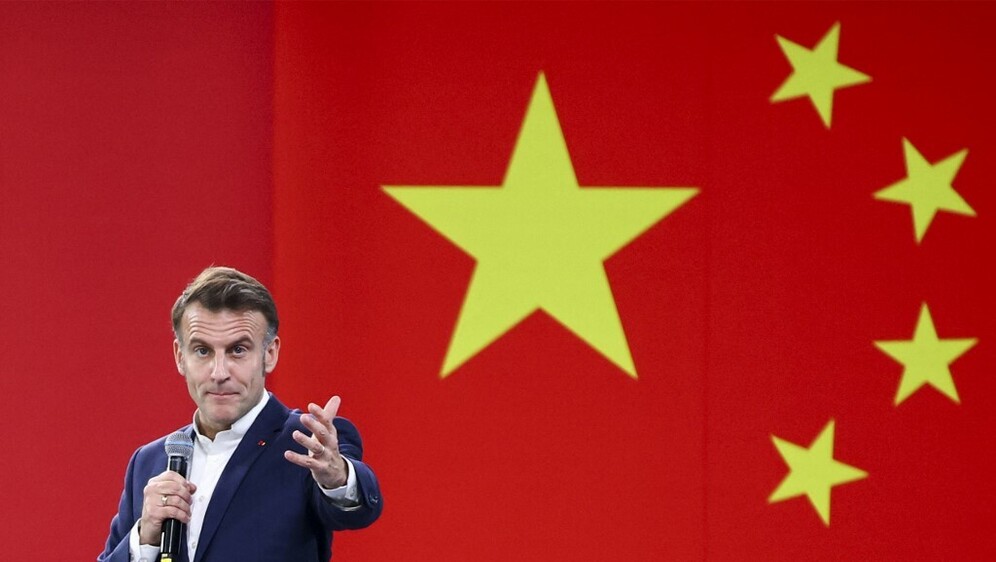 Emmanuel Macron u Kini
