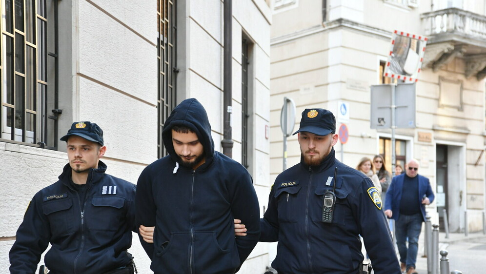 Privođenje ubojice u Rijeci - 2