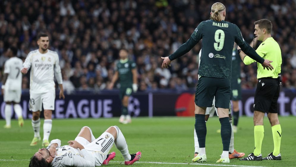 Raul Asencio i Erling Haaland