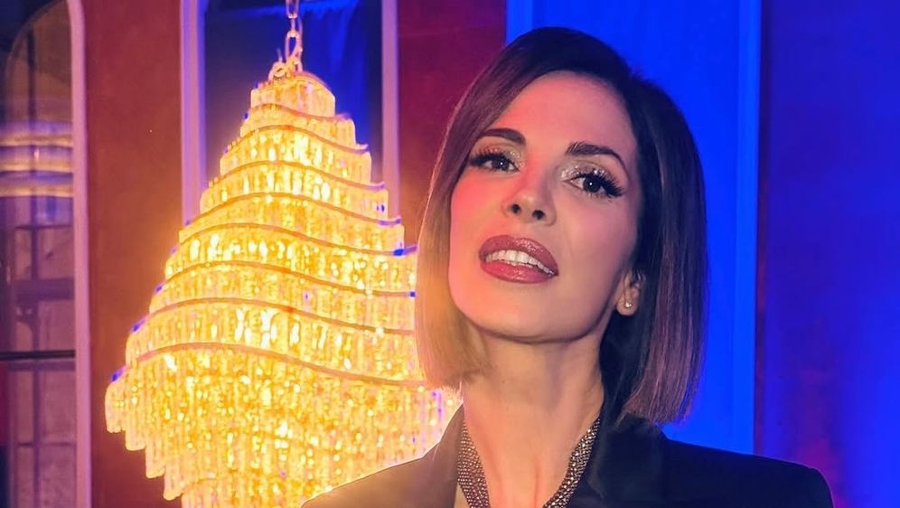 Bojana Gregorić Vejzović u crnom odijelu