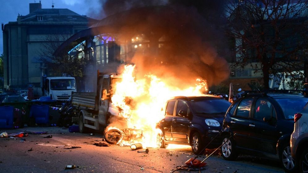 Neredi pred utakmicu Genoa - Inter