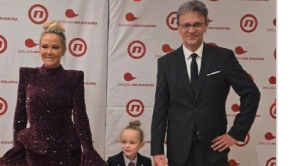 Maja Šuput, Bloom, Saša Kopljar