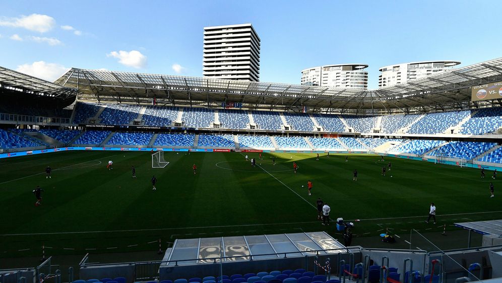 Stadion Tehelne Pole