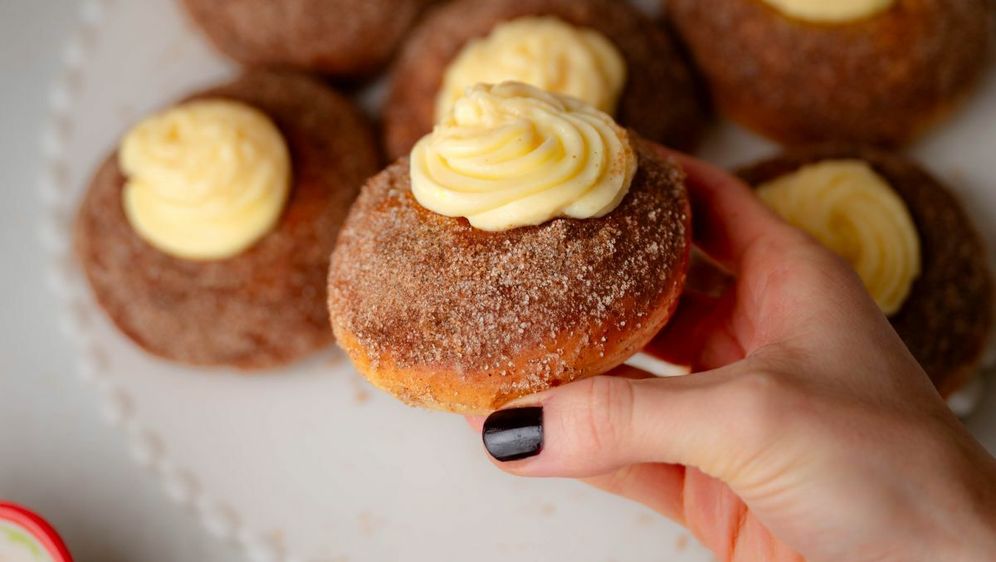 Cimet rolice punjene vanilijom Mateje Kobeščak