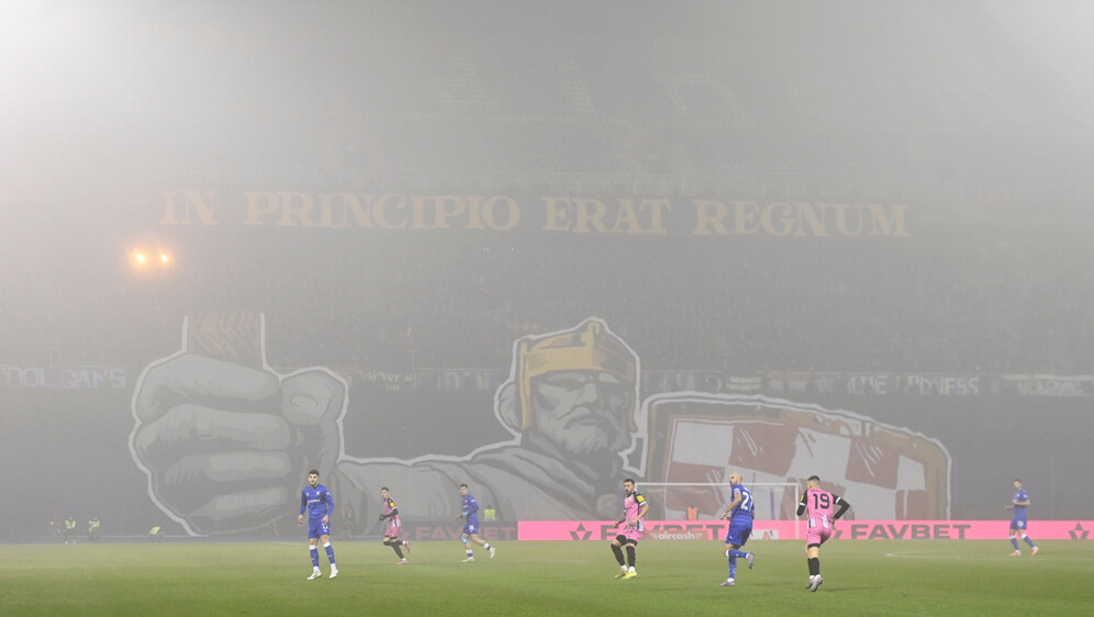 Koreografija BBB-a na tribinama Maksimira