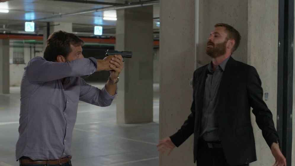 U dobru i zlu, 25.12. - 8