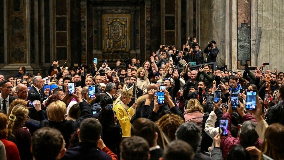 Papa Lav predvodio misu polnoćku