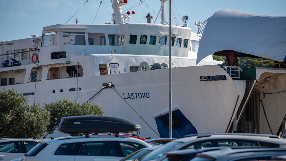 Trajekt Lastovo