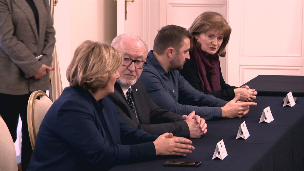 Sastanak sindikata državnih i javnih službi