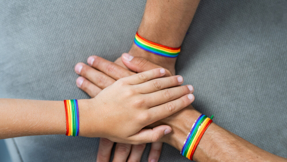 Ilustracija: istospolna obitelj