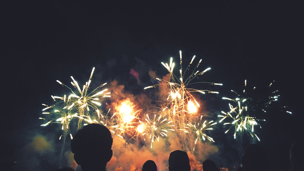 Doček Nove godine; Ilustracija