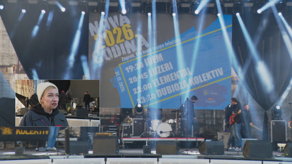 Novogodišnji doček na trgu