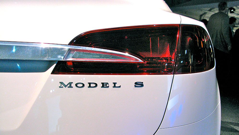 Elon Musk: Ove godine prodat ćemo oko 40.000 Tesla Model S