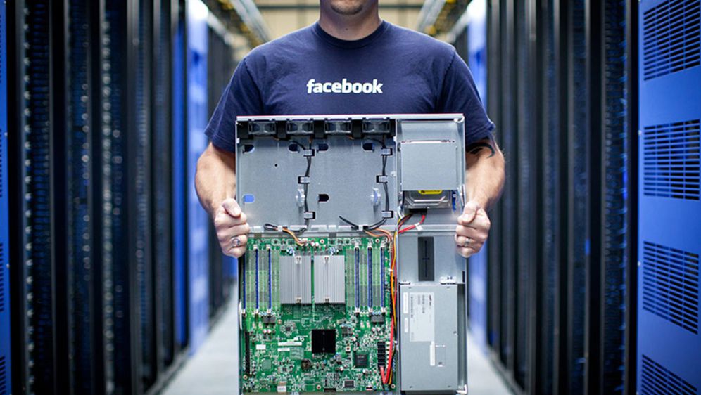 Facebook gradi „hladni pogon“ za stare slike