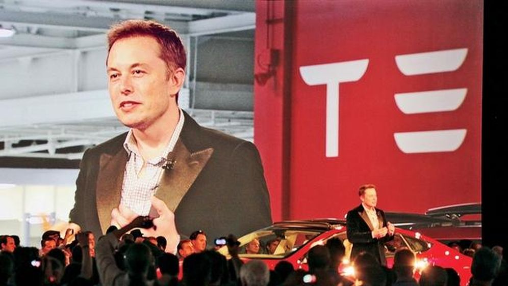 Što se krije na sastancima Apple i Tesla Motorsa?