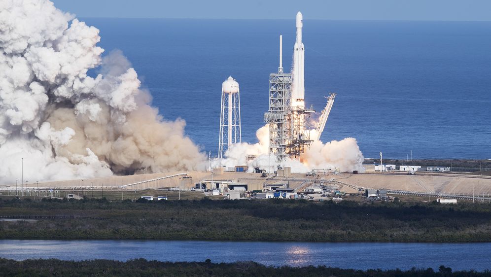 Lansiranje Falcon Heavy (Foto: AFP)