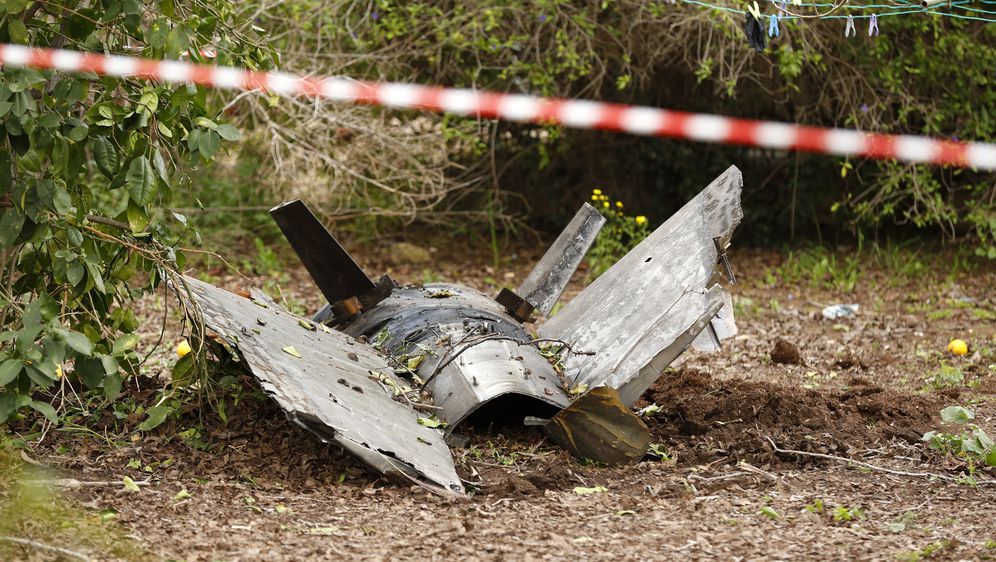 Dio srušenog izraelskog zrakoplova (Foto: AFP)
