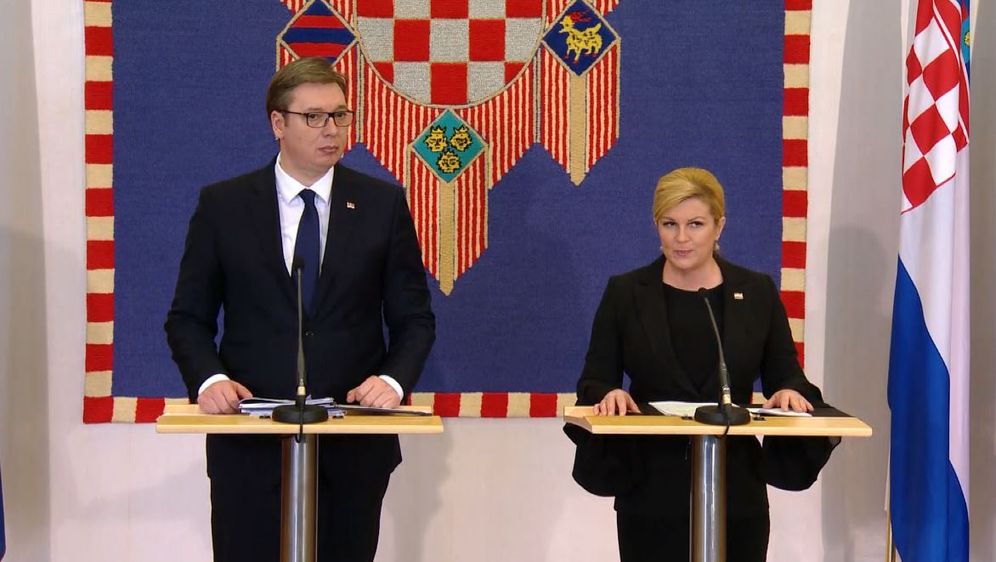 Kolinda Grabar-Kitarović i Aleksandar Vučić daju izjave nakon sastanka (Foto: Dnevnik.hr)
