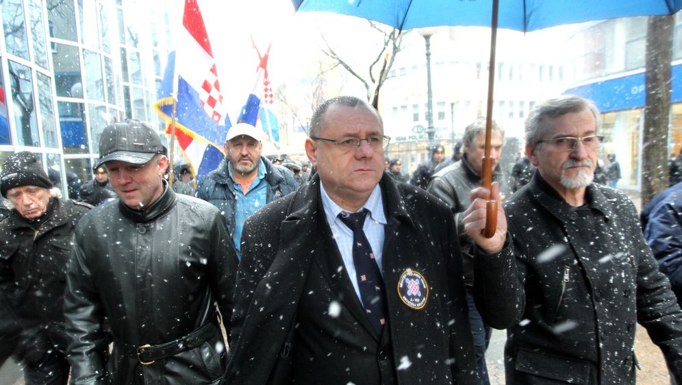Dražen Keleminec na prosvjedu protiv Vučića (Foto: Pixell)