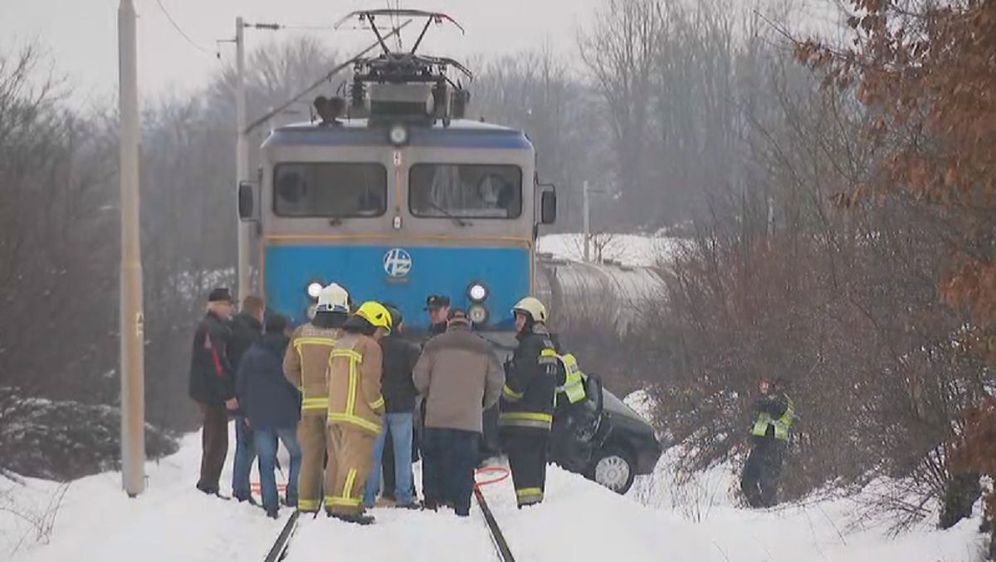 Mjesto kod Donjeg Zvečaja na kojem se vlak konačno zaustavio (Foto: Dnevnik.hr)