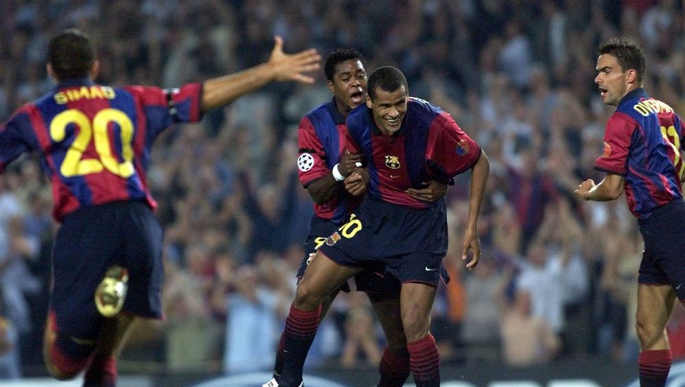 Rivaldo i Patrick Kluivert (Foto: AFP)