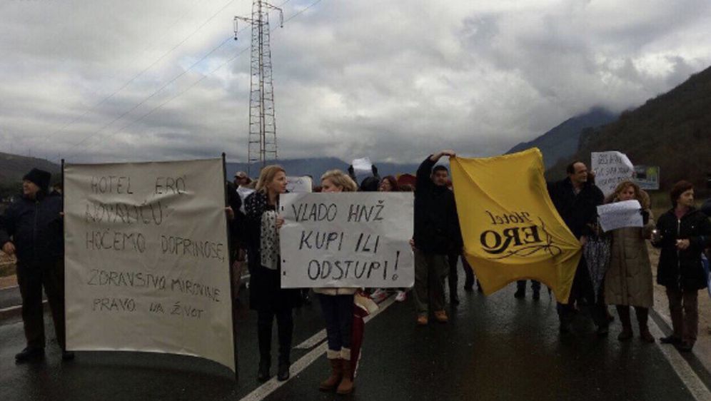 Prosvjed radnika hotela Ero (Foto:Klix.ba)
