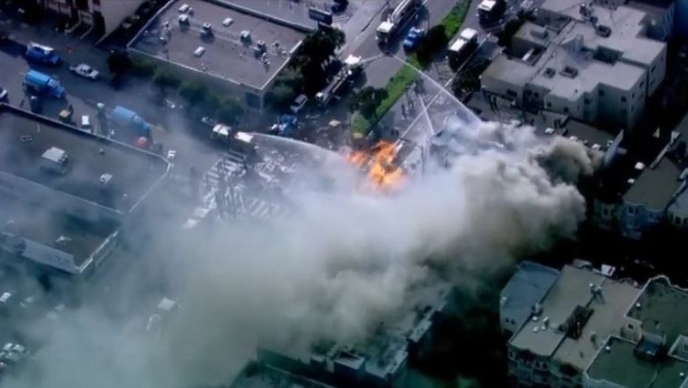 Buktinja u San Franciscu (Screenshot: Reuters)