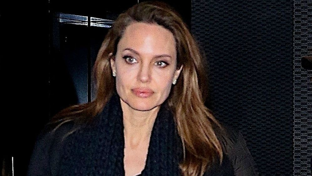 Angelina Jolie voli nositi odjeću u neutralnim bojama