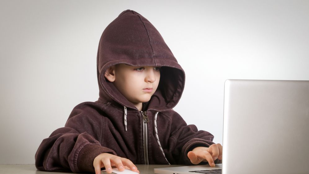 Dijete za računalom