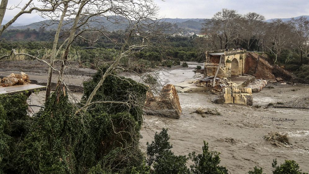 Olujno nevrijeme u Grčkoj (Foto: AFP) - 5