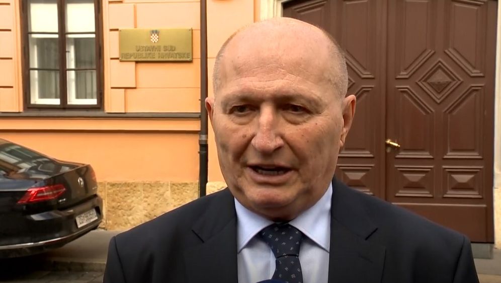 Miroslav Šeparović ispred Ustavnog suda