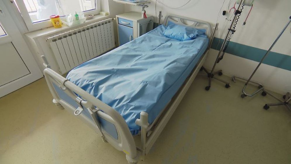 Bolnički krevet