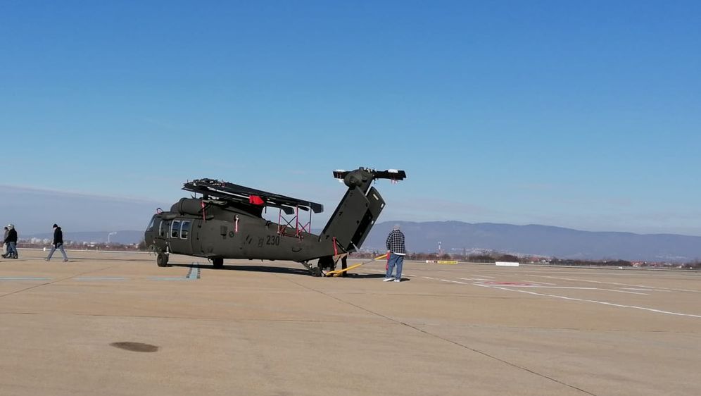 Stigli Black Hawk helikopteri