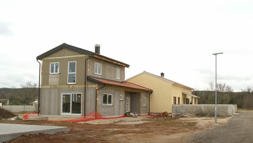 Zemljišta za jednu kunu - 2