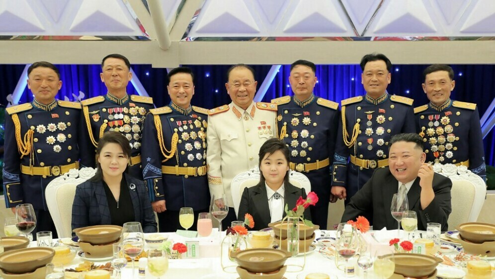 Kim Jong-un i njegova obitelj - 5