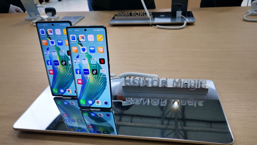 Honor Magic