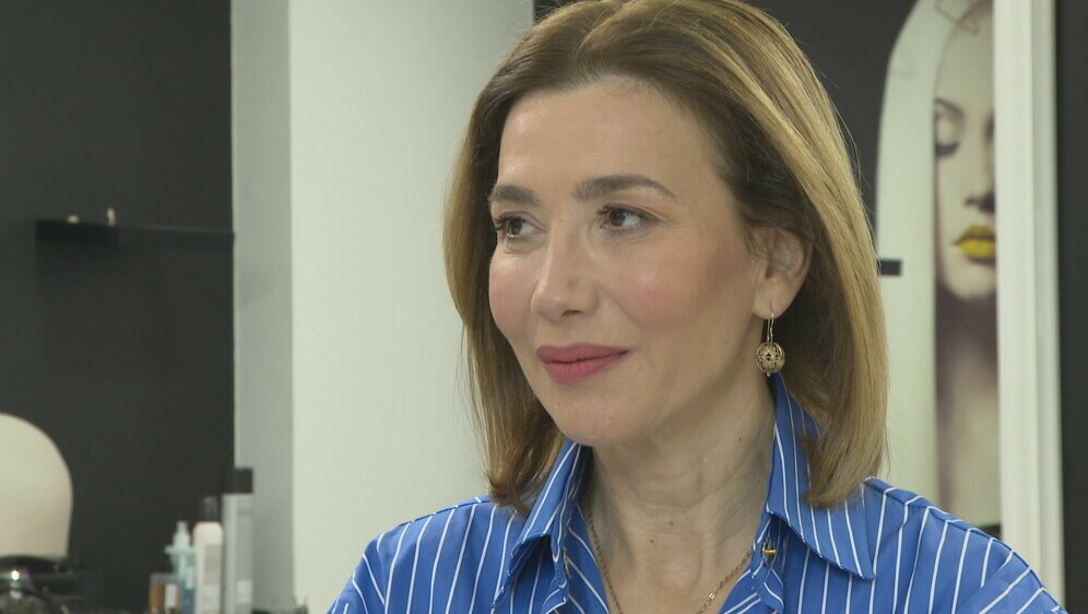 In Magazin: Ecija Ojdanić - 1