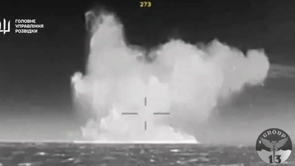 Snimka uništenja ruskog broda dronovima