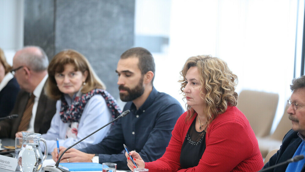 Matija Kroflin i Sanja Šprem na pregovorima sindikata s Vladom
