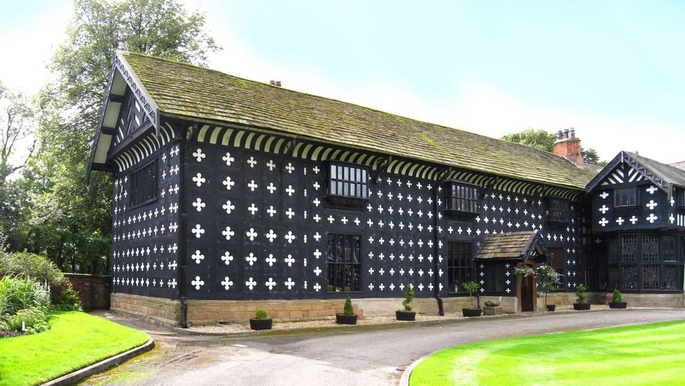 Samlesbury Hall - 6