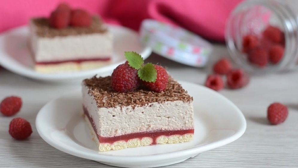 Voćni kolač s mascarpone sirom