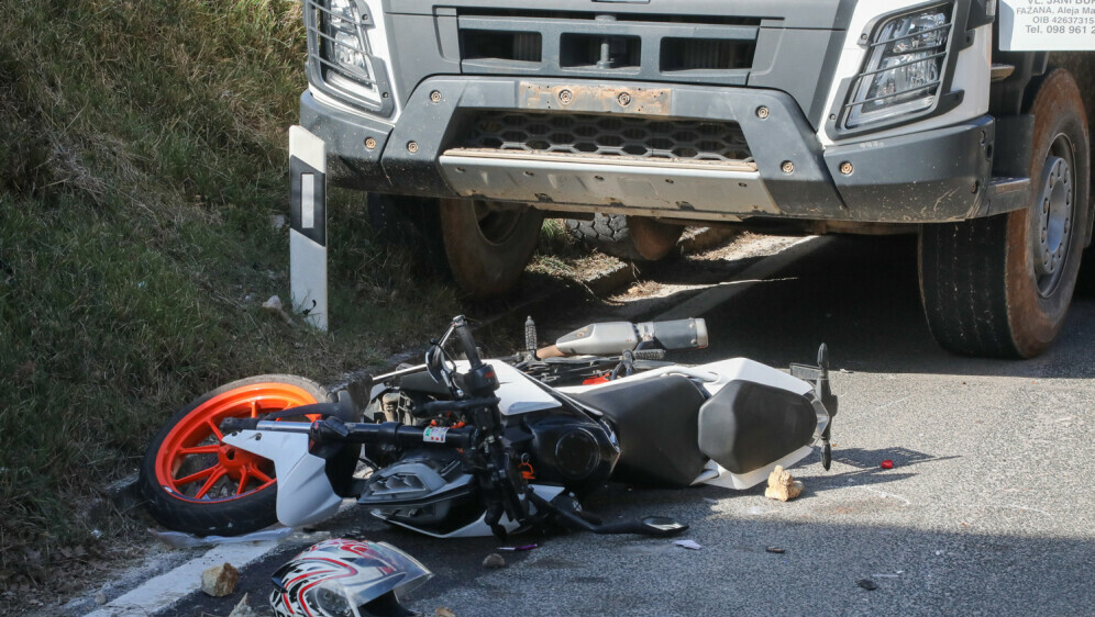 Teška prometna nesreća u Istri u kojoj je stradao motorist - 4