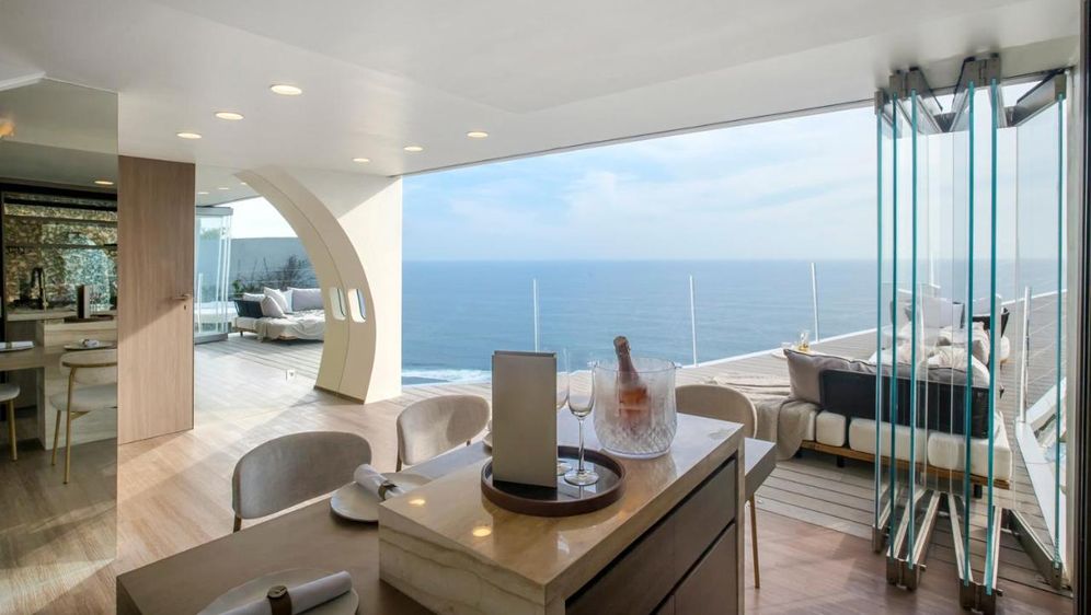 Private Jet Villa Uluwatu - 2