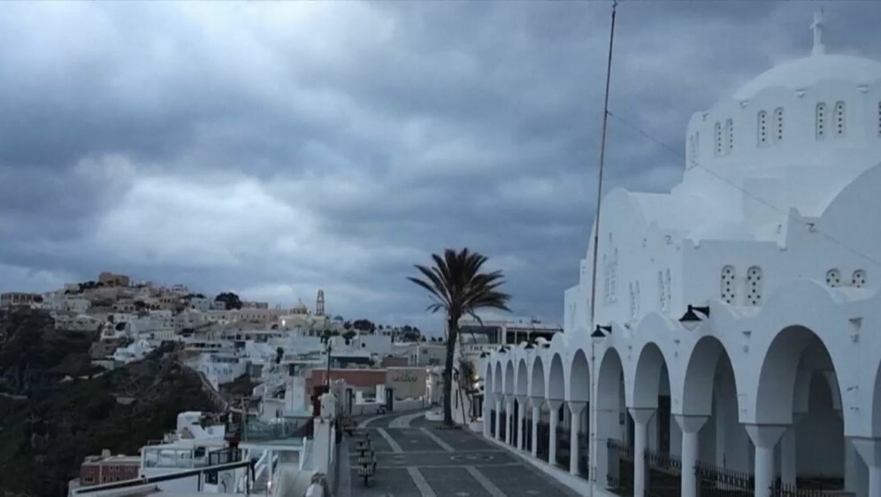 Serija potresa urušila je turizam na Santoriniju - 6