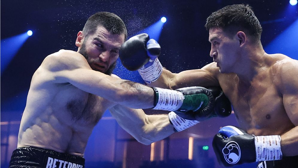 Artur Beterbiev i Dmitri Bivol